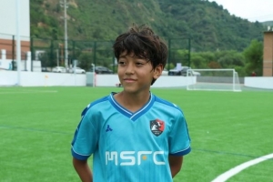 佛得角混血少年黄援森：希望将来通过努力踢进中国国家队
